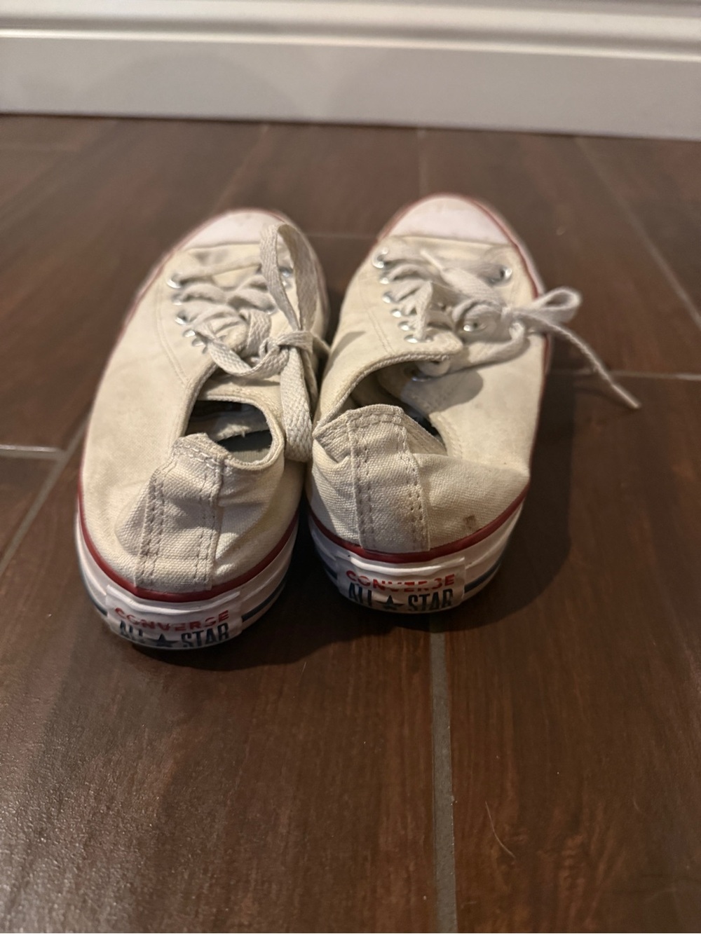 Converse - Picture 3 of 5
